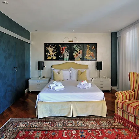 Casa Di Gio Luxury Bed & Breakfast 3*